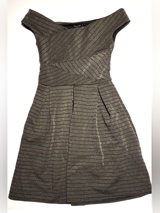Boohoo Dresses & Skirts - Boohoo Metallic Striped Mini Dress